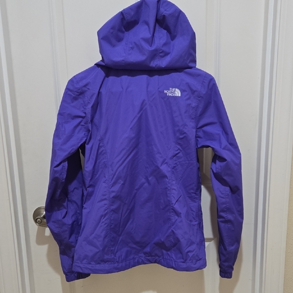 The North Face Vibrant Purple Jacket - Picture 3 of 4